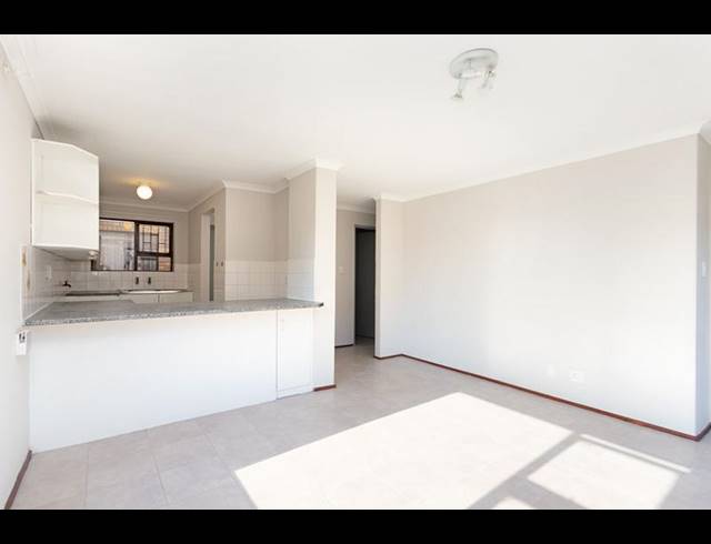 2 BEDROOM PROPERTY TO RENT IN WINDSOR PARK